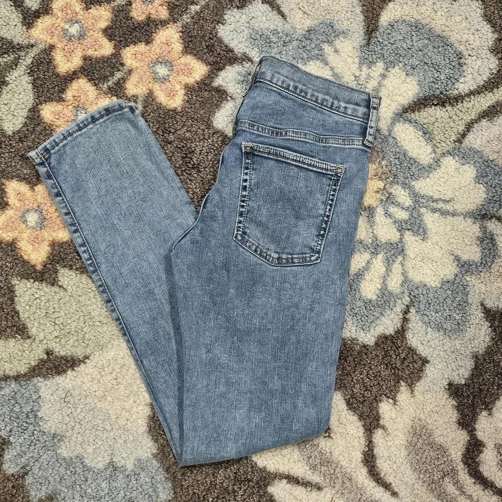 Gap Stretch Skinny Girls Distressed Denim jeans Size 14
